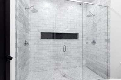 Modern Walk-in Shower Design Ideas - Image 8